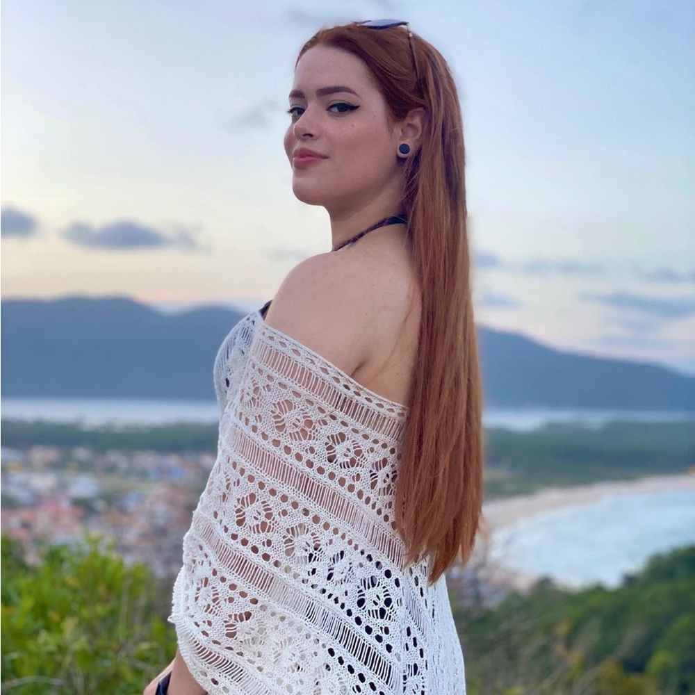 Meet your Posher, Bianca!